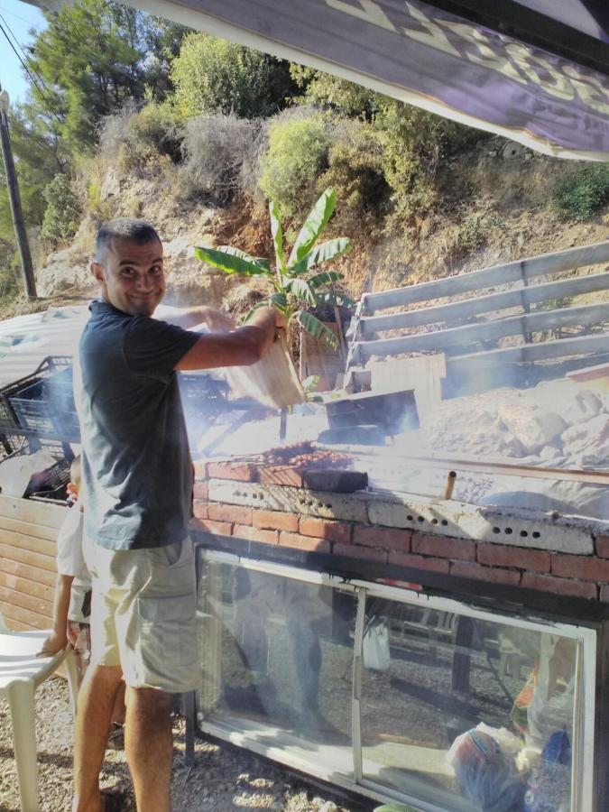 Zeytinada Pansiyon Ve Goezleme Guneykoy Eksteriør billede
